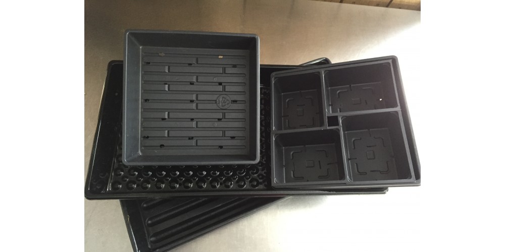 Kit of trays (for shipping)